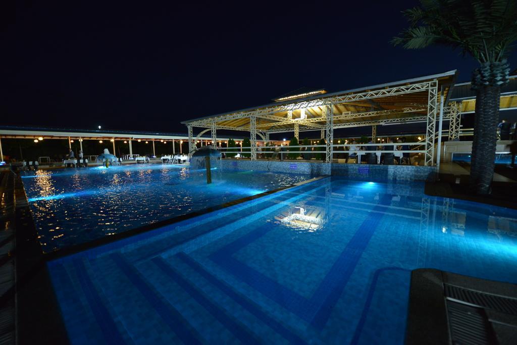 Hotel New Star Скопье Экстерьер фото