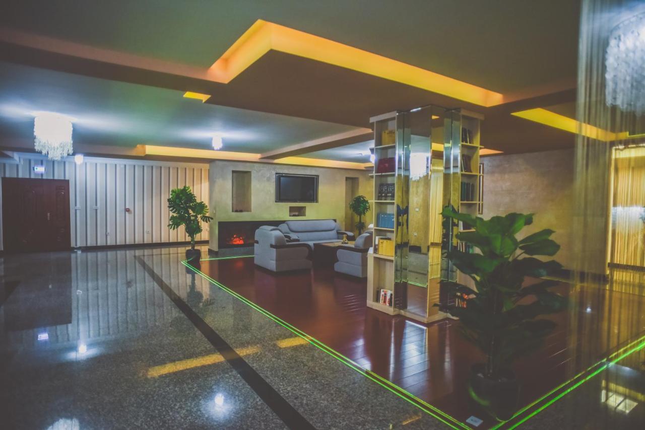 Hotel New Star Скопье Экстерьер фото